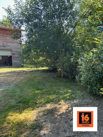 Maison à CELLES-SUR-DUROLLE