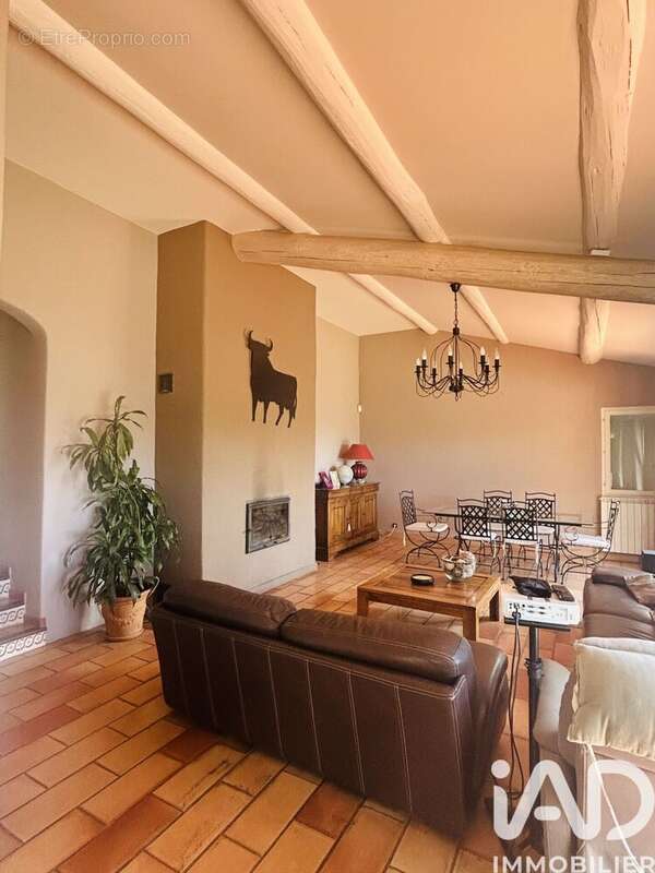 Photo 6 - Maison à SALON-DE-PROVENCE