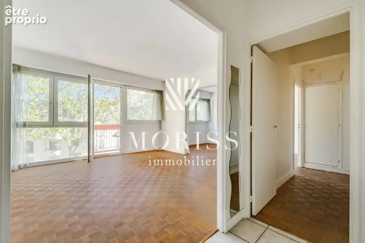 Appartement 4 pièces 84 m² à vendre à Paris-17e (75017) - photo 2