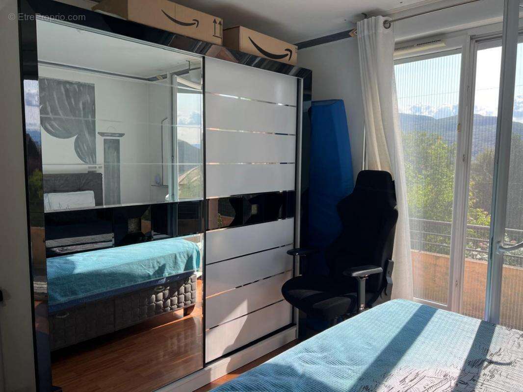 Appartement à VETRAZ-MONTHOUX