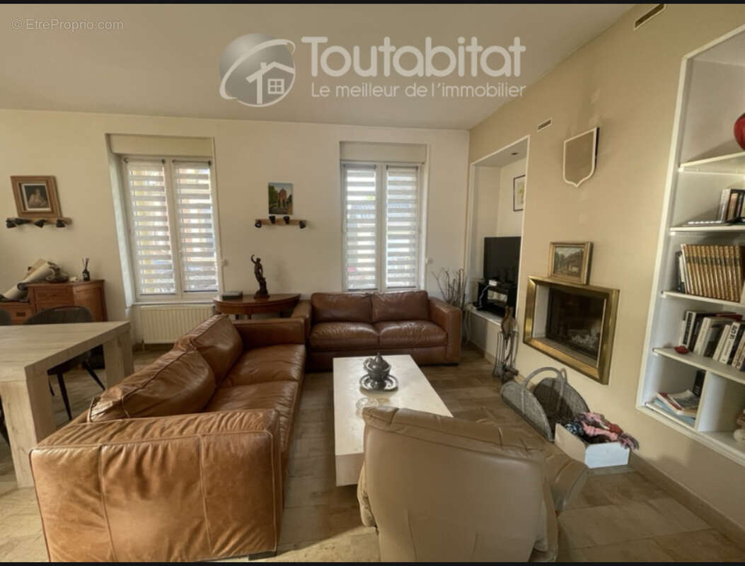 Maison à CHARLEVILLE-MEZIERES