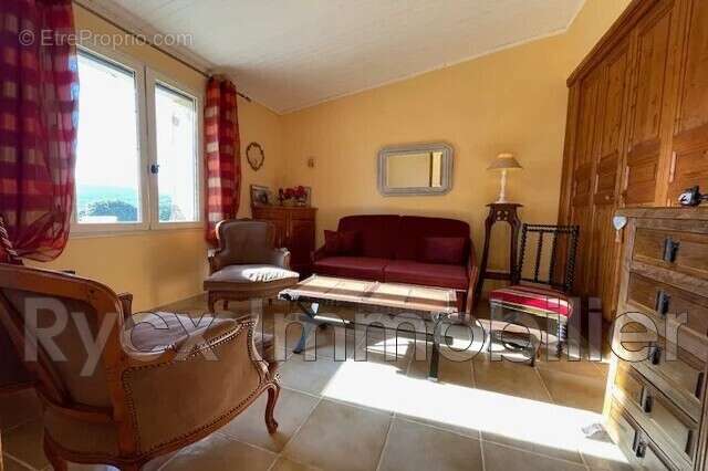 Maison 70 m² à Apt  - photo 6