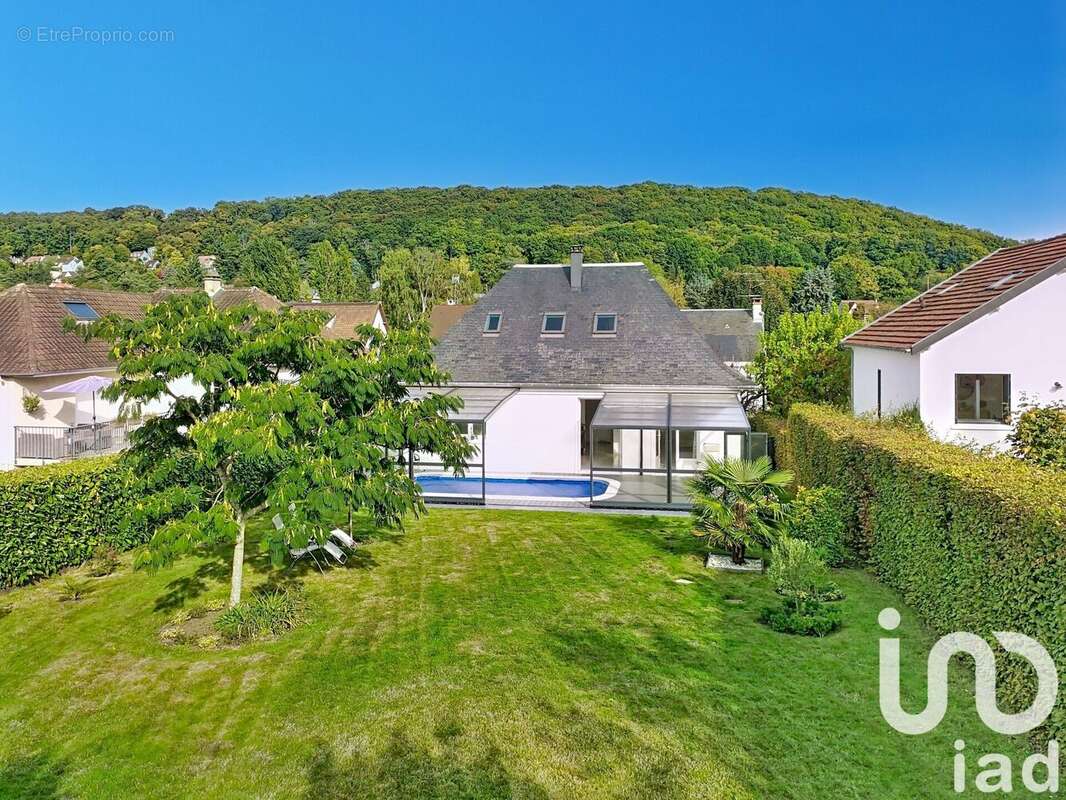 Photo 5 - Maison à SAINT-REMY-LES-CHEVREUSE