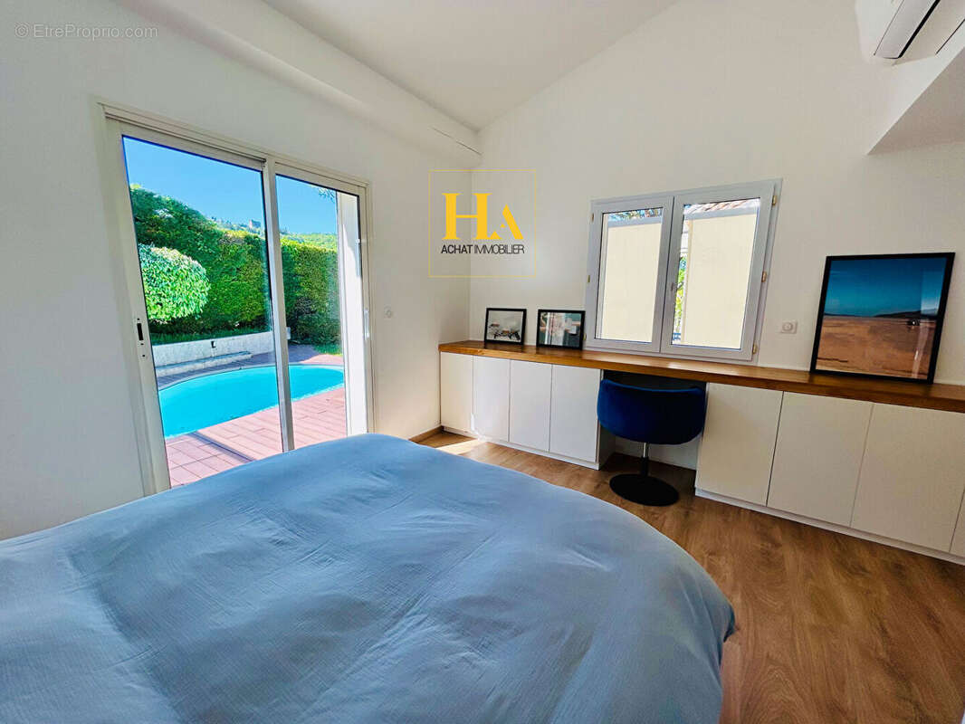 Maison à MONTELIMAR