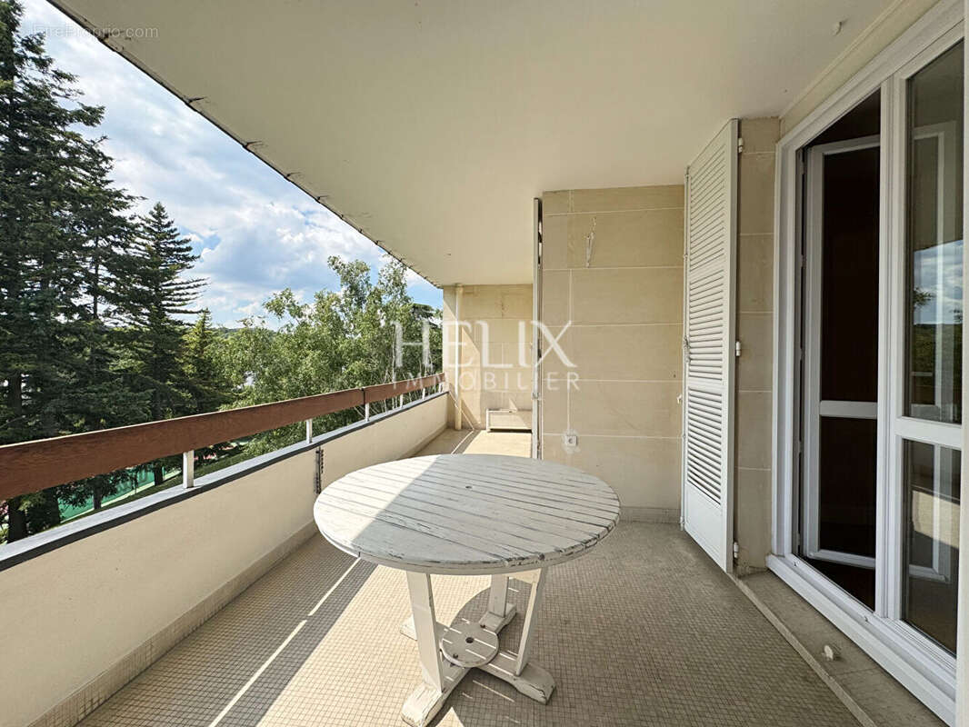 Appartement à LOUVECIENNES