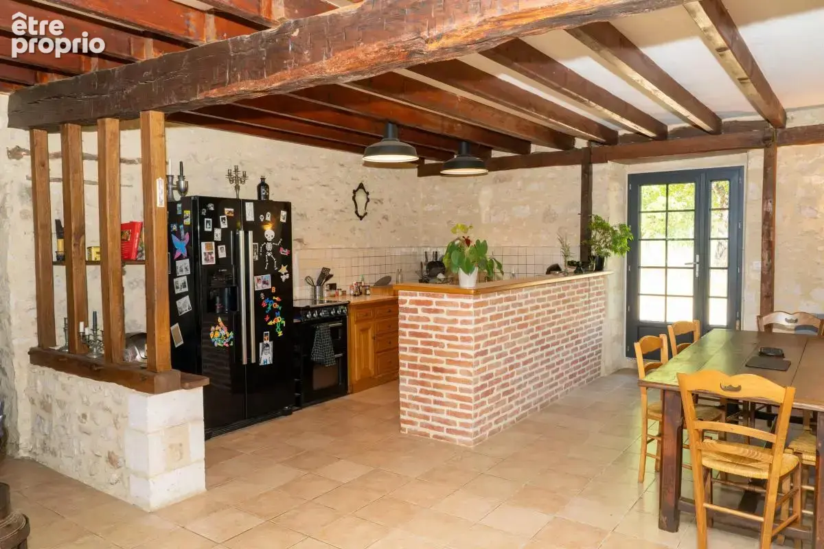 Maison 8 pièces 137 m² à vendre à Lussas-Et-Nontronneau (24300) - photo 2