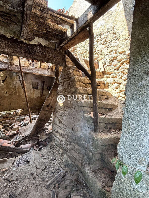 Maison 120 m² à Getigne  - photo 6
