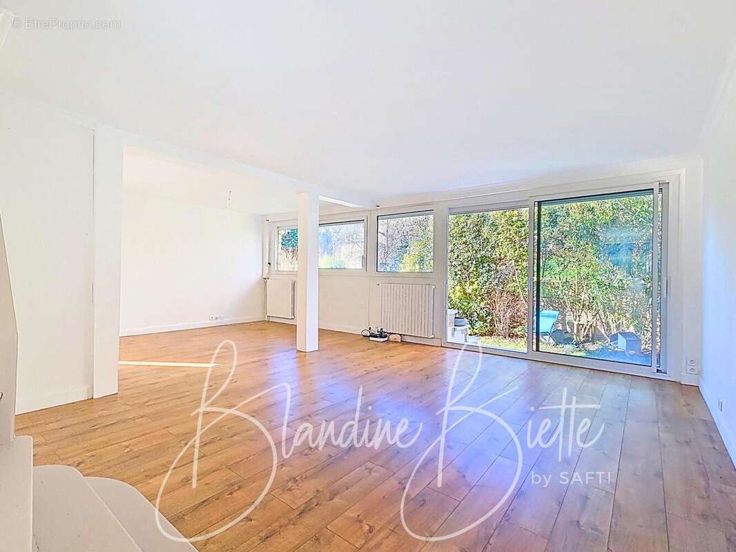 Photo 3 - Maison à LE PECQ