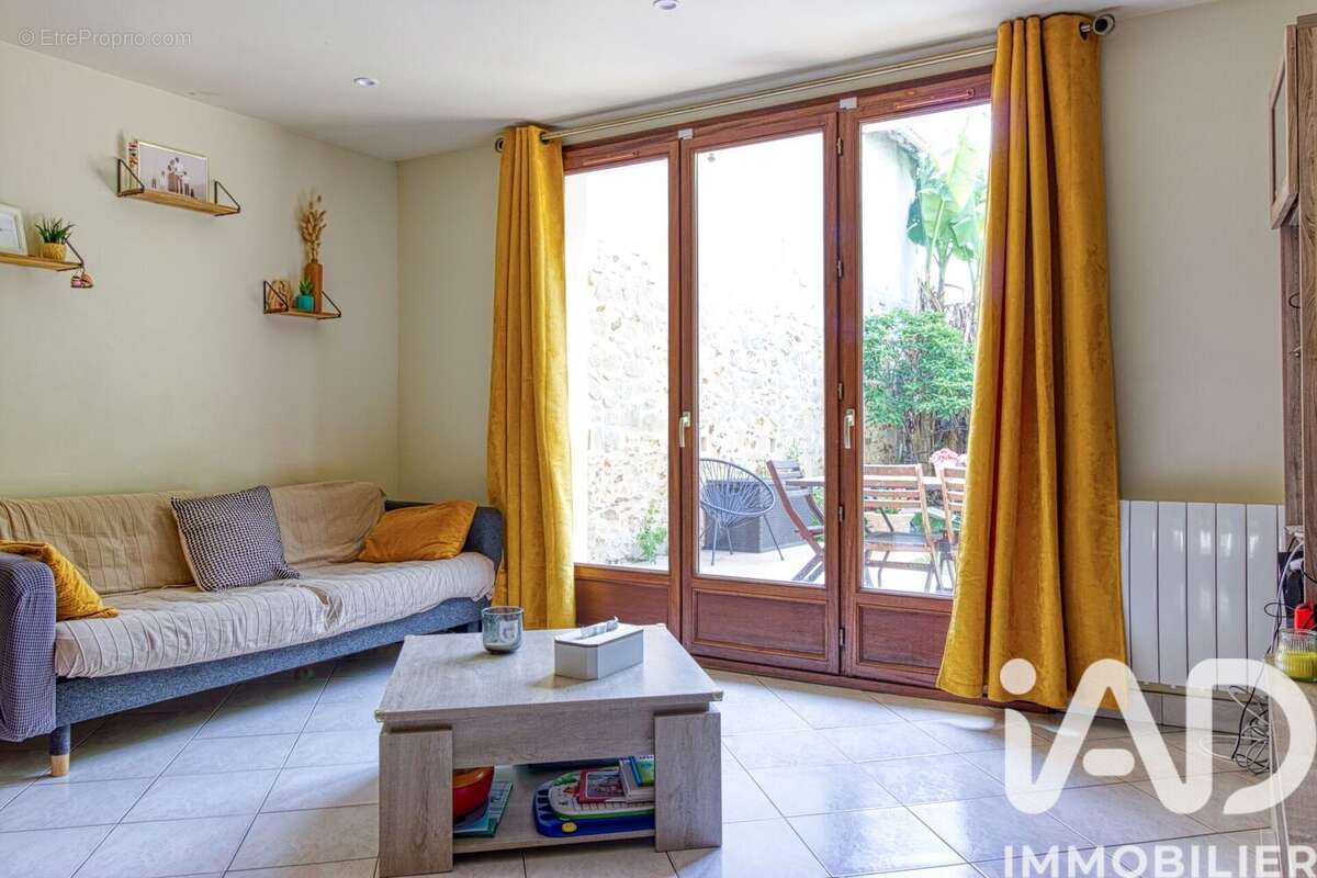Photo 3 - Maison à ANDILLY