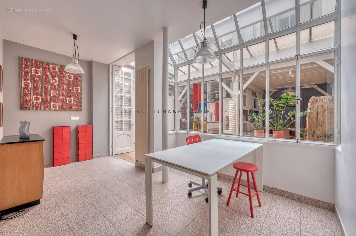 Appartement à PARIS-7E