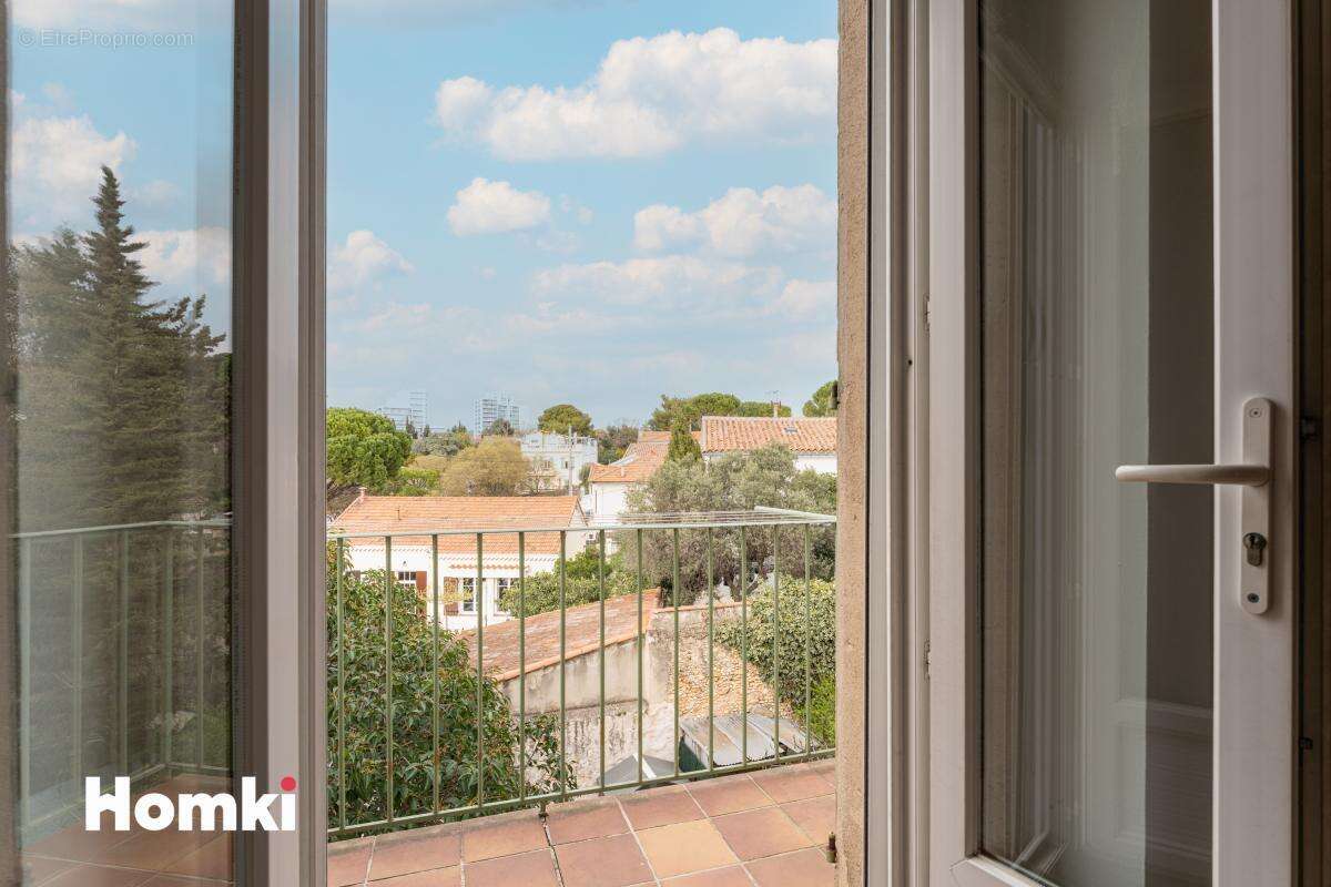 Appartement à MARSEILLE-12E