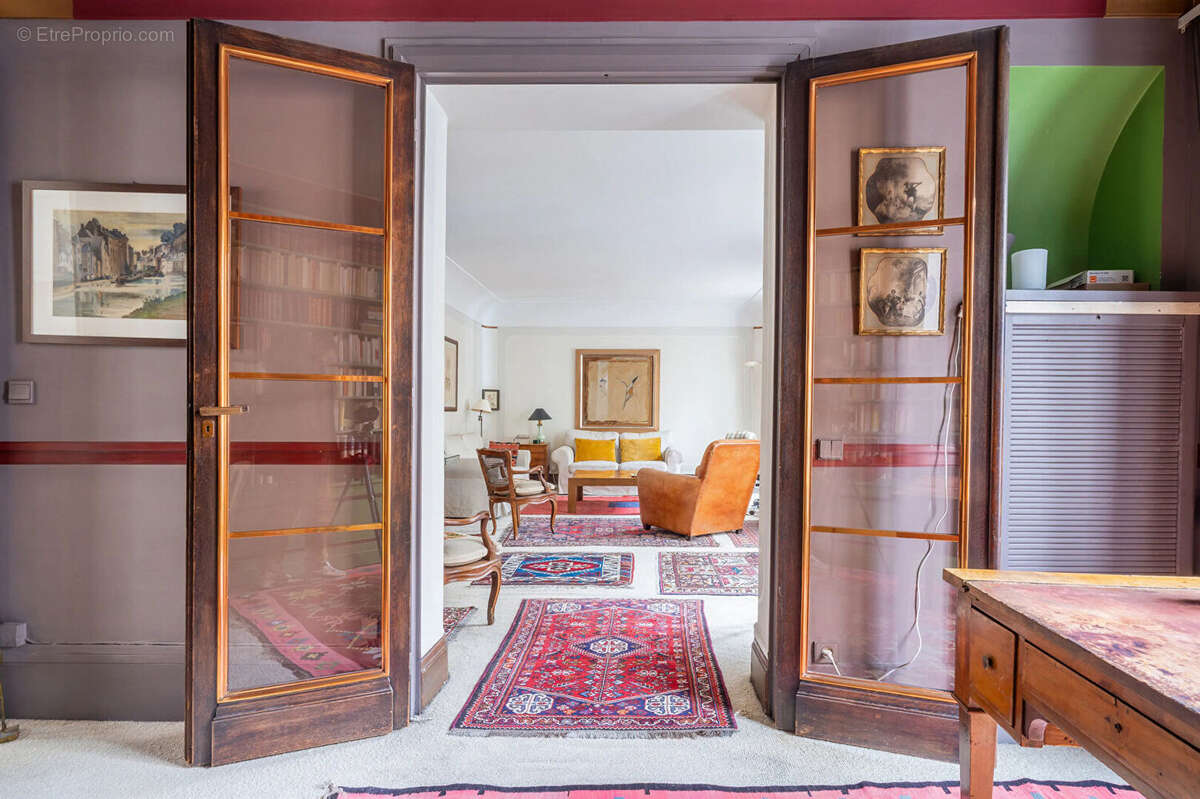Appartement à PARIS-11E