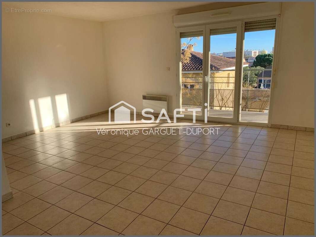 Photo 2 - Appartement à NARBONNE