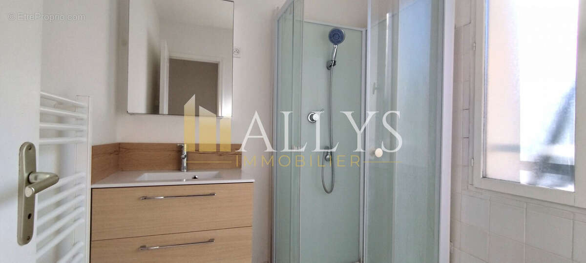 Appartement 35 m² à Gisors  - photo 7