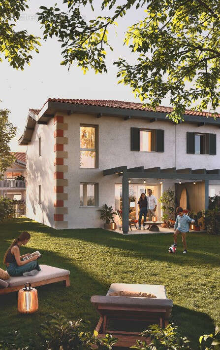 Appartement à PARENTIS-EN-BORN