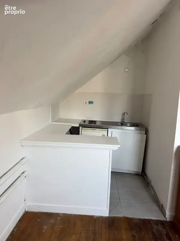 PARIS 16 - Porte Dauphine - Studio de 14.6 m² - photo 5