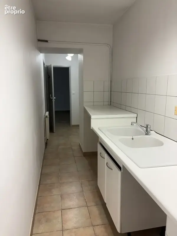 LANGON CENTRE : Local professionnel 98 m2 avec parkings - photo 10