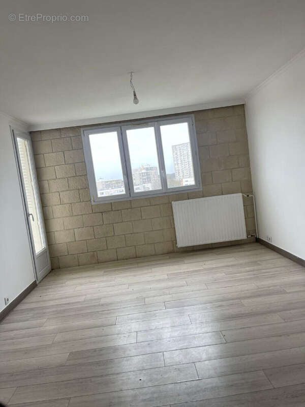 Appartement à MELUN
