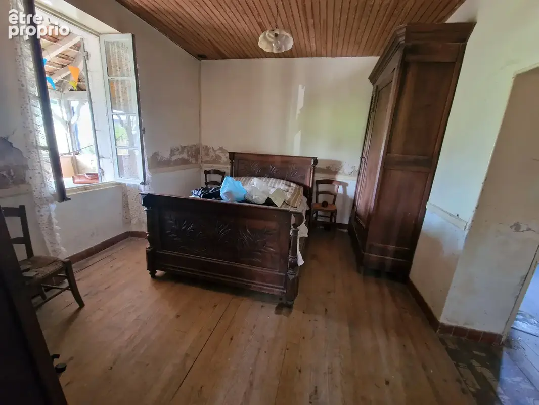 Ferme de charme à rénover avec un énorme potentiel - photo 17