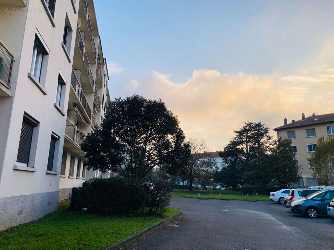 Appartement à ROUSSILLON