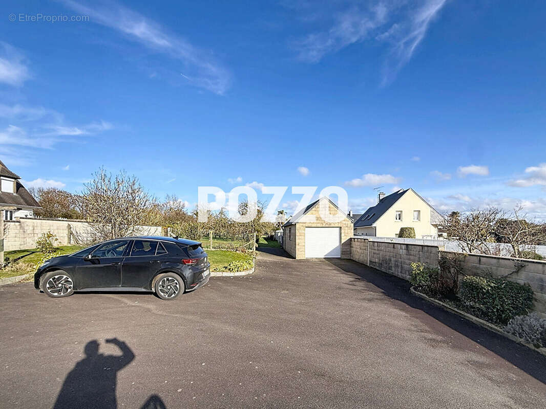 Maison à LONGUEVILLE