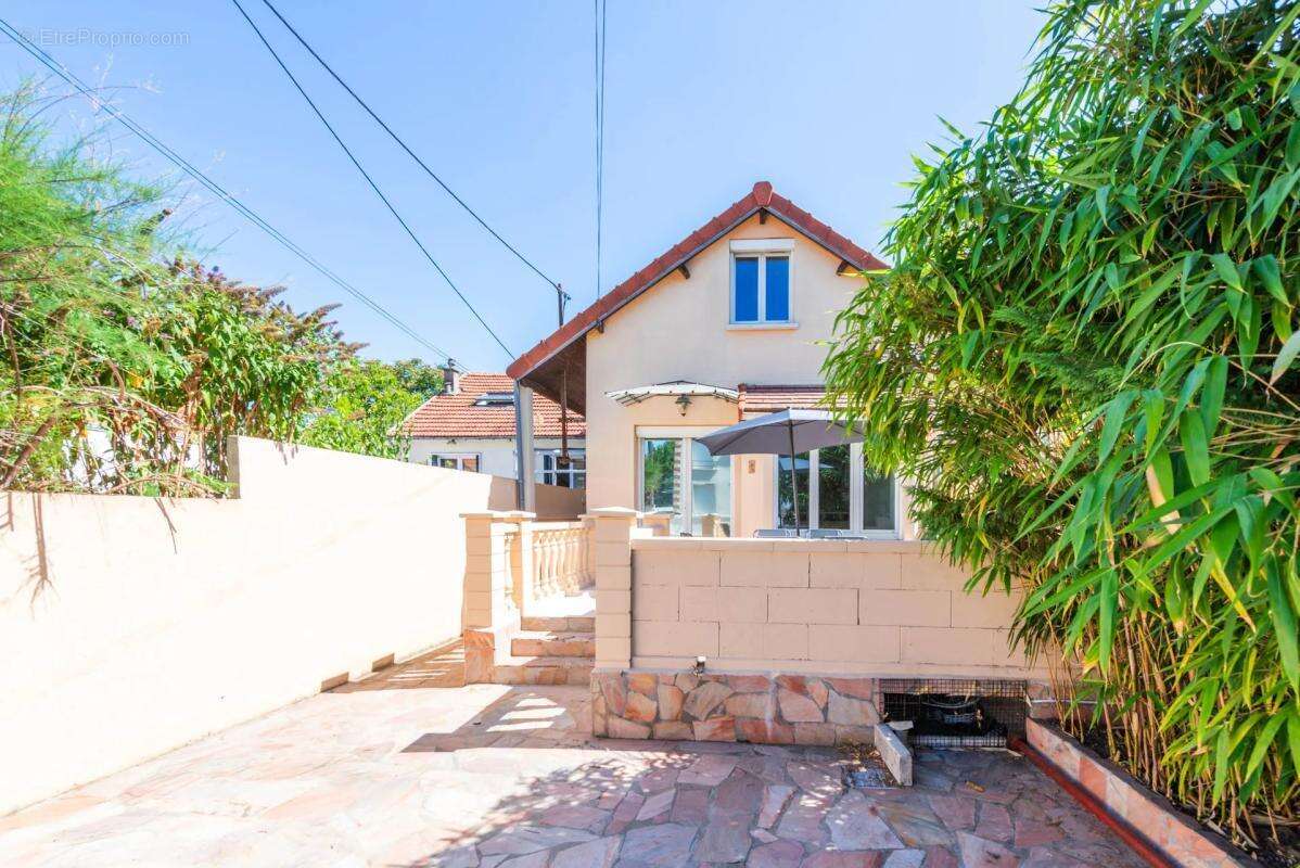 Maison de 4 pièces de 107 m² à Houilles - photo 12
