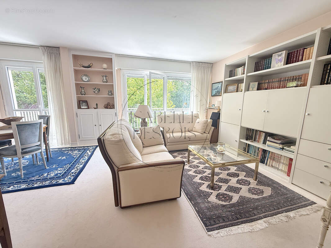 Appartement à CHAMBOURCY