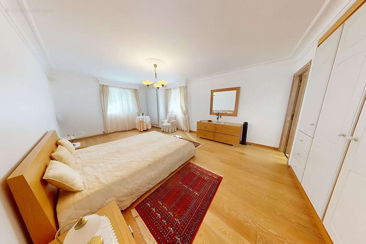 Maison à LAGNY-SUR-MARNE