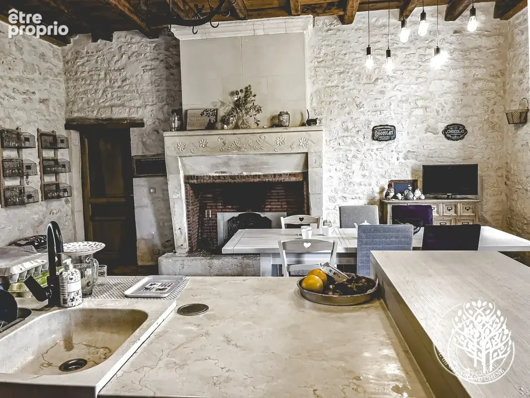 Logis saintongeais et ses dedendances restaurees hors perimetre inondation - photo 7