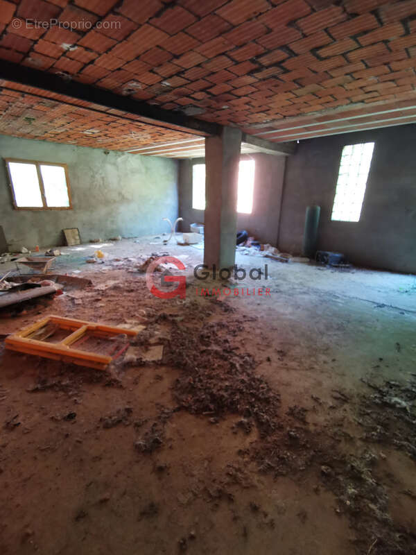 Maison de Maître de caractère à rénover avec grande dépendance et atelier - photo 20