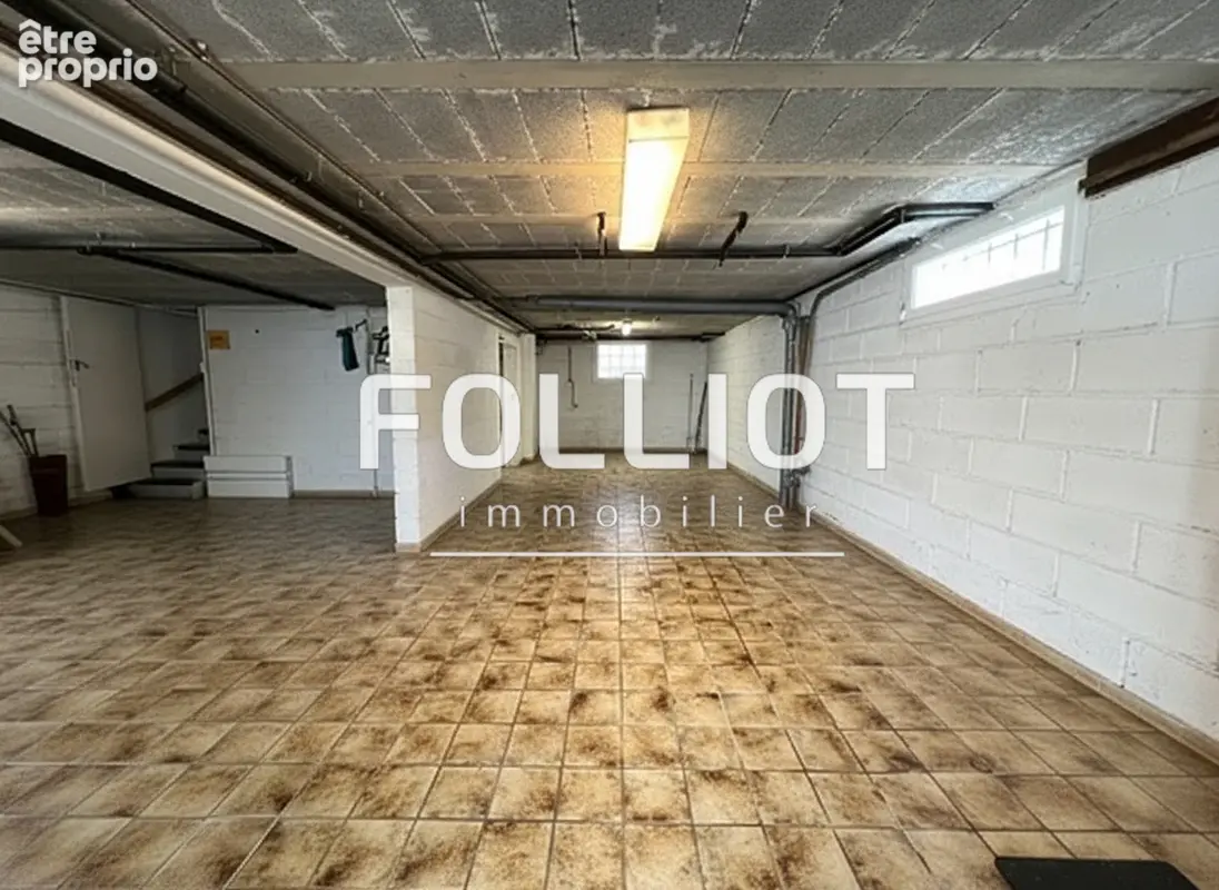 A VENDRE Maison 6 pièces 111m² à Fougères - photo 11