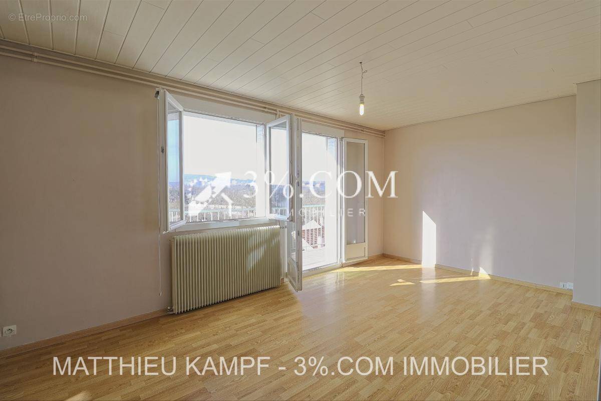 Appartement à JARVILLE-LA-MALGRANGE