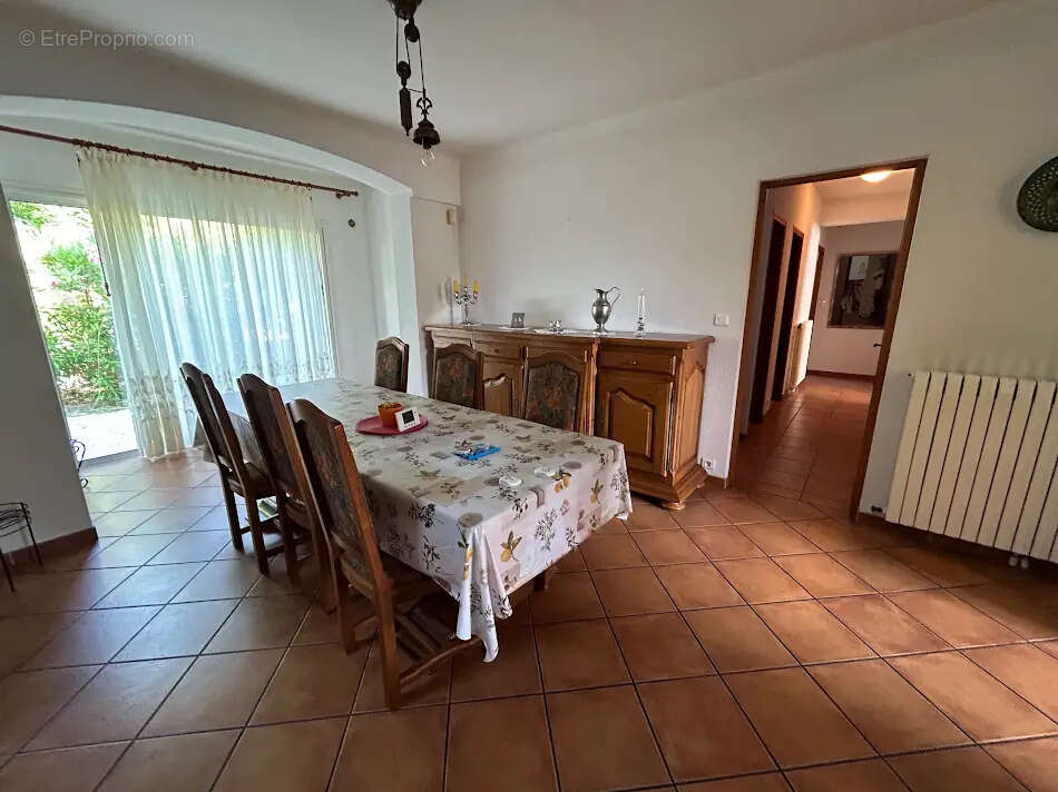 Maison 180 m² à Limoux  - photo 5