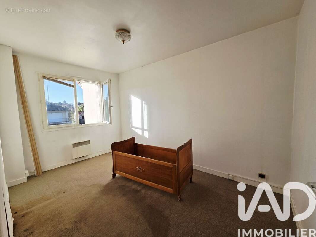 Photo 9 - Maison à JAUNAY-CLAN