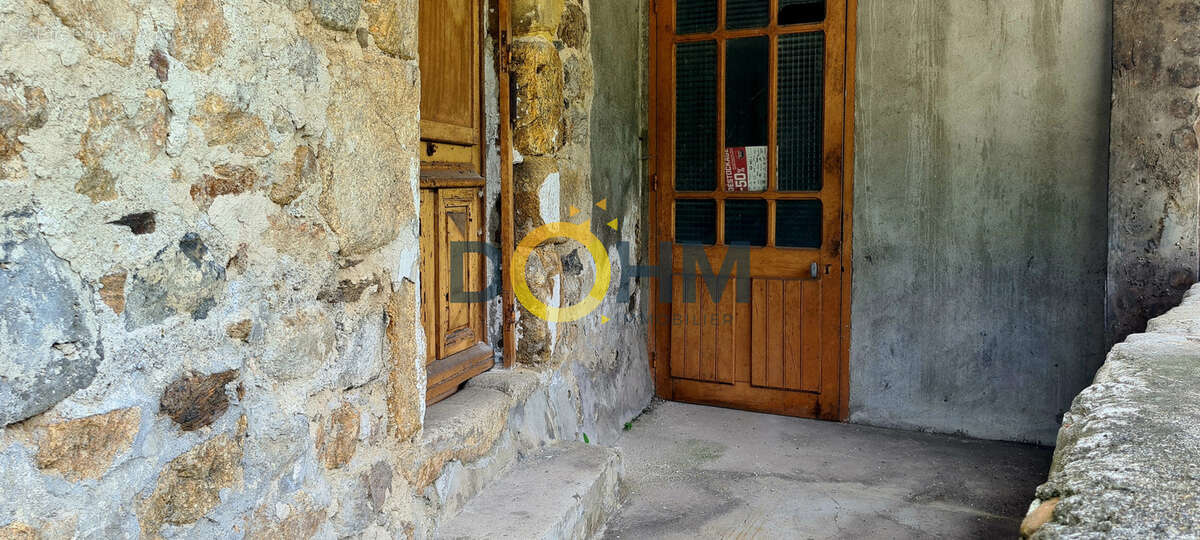 Maison de hameau avec 4152m2 de terrain - photo 3