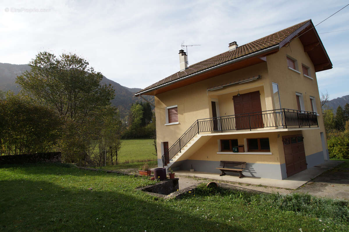 Maison à SAINT-PIERRE-D'ENTREMONT