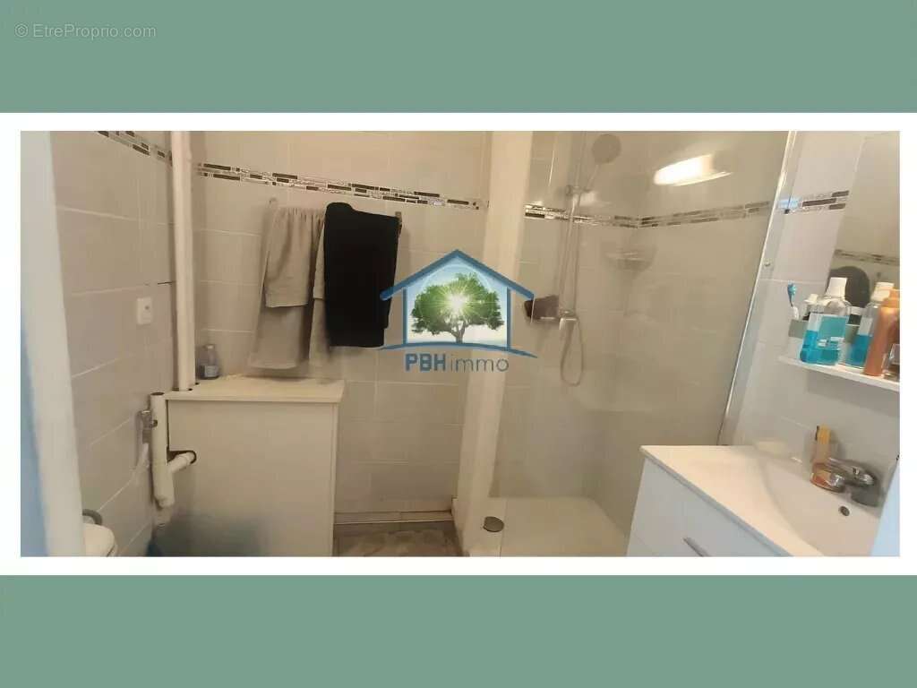 Appartement à MARSEILLE-15E