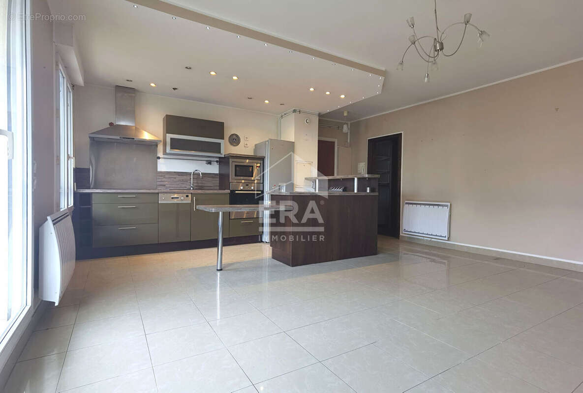 Appartement à ROSNY-SOUS-BOIS