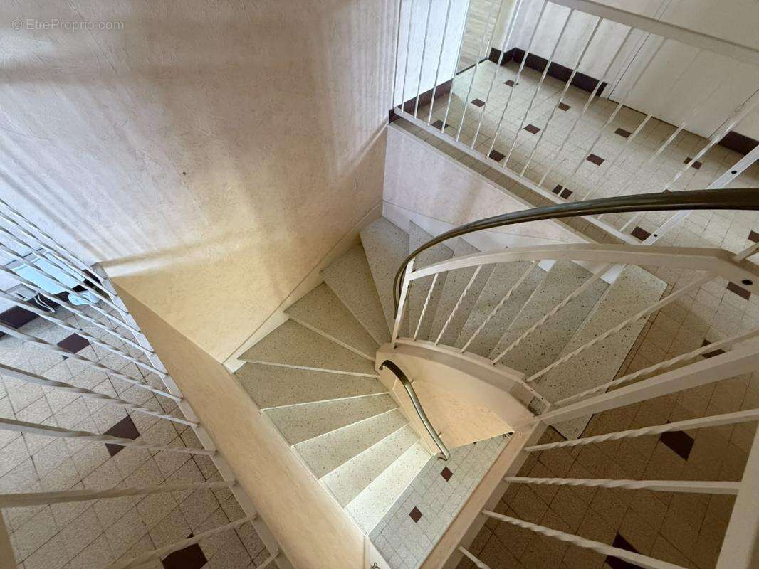 Maison à SAINT-BRICE-SUR-VIENNE