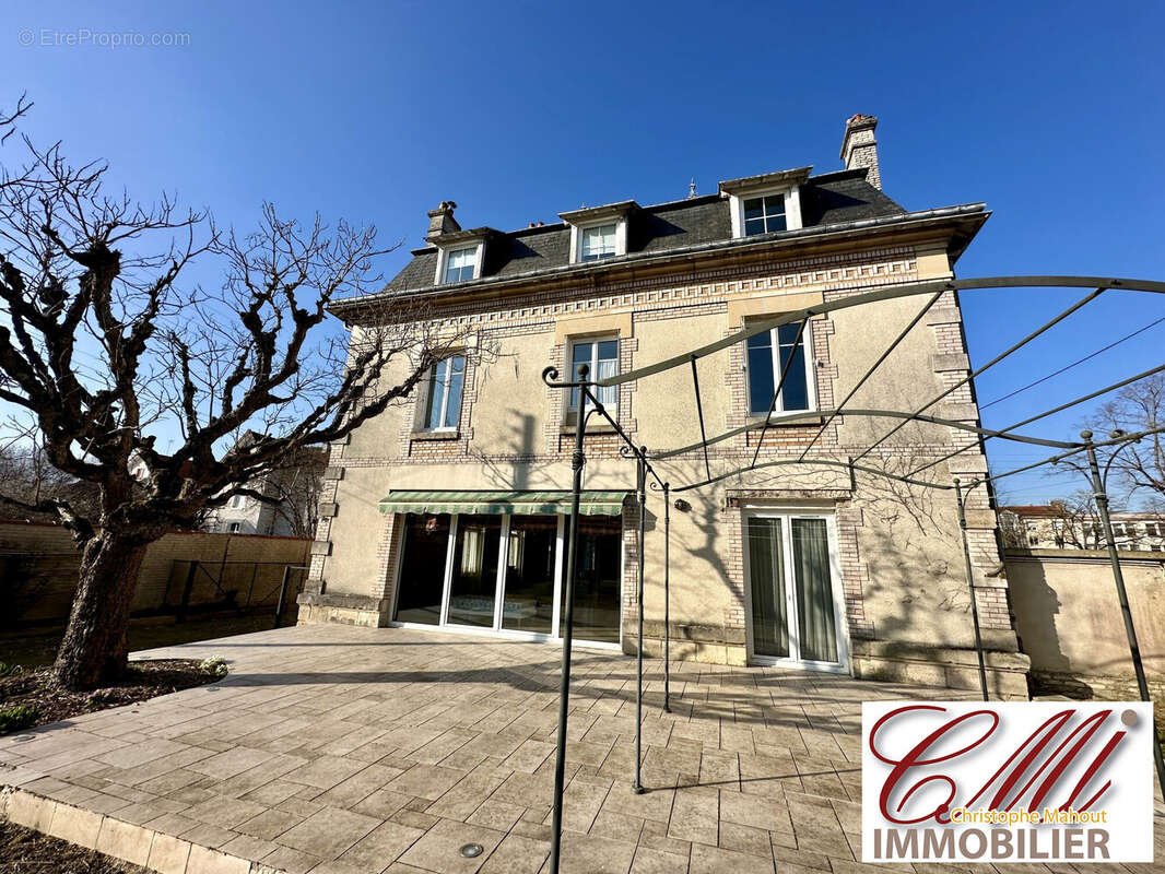 Autre à VITRY-LE-FRANCOIS