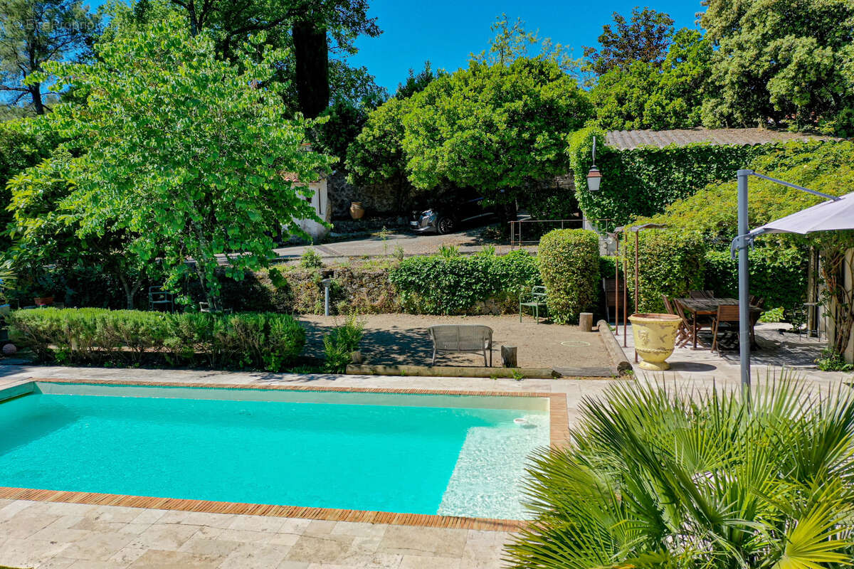 Maison à DRAGUIGNAN