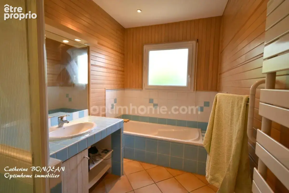 Maison à vendre 4 pièces SAINT MEDARD EN JALLES (33) - photo 9