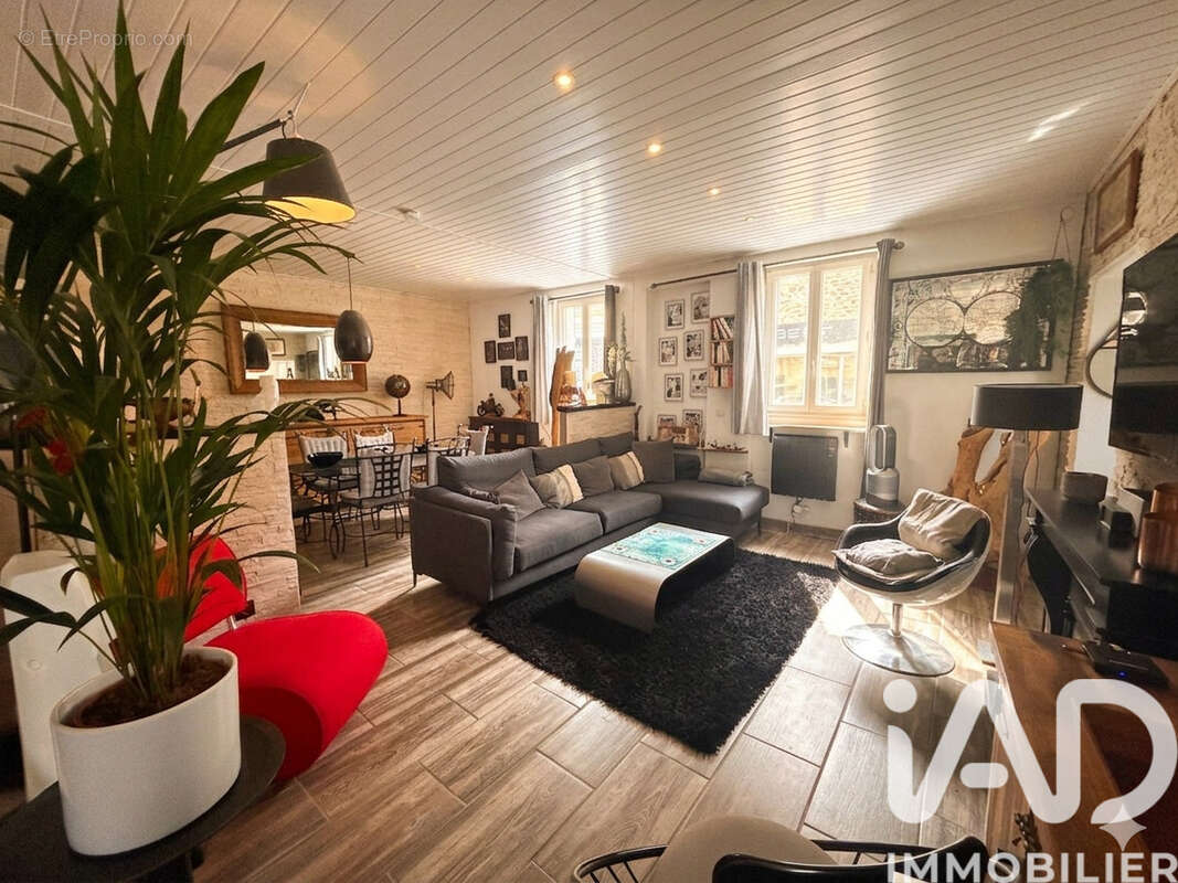 Photo 5 - Maison à FONTENAY-LE-VICOMTE