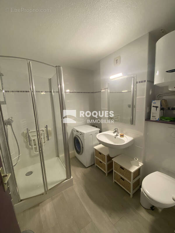 Appartement à LAMALOU-LES-BAINS
