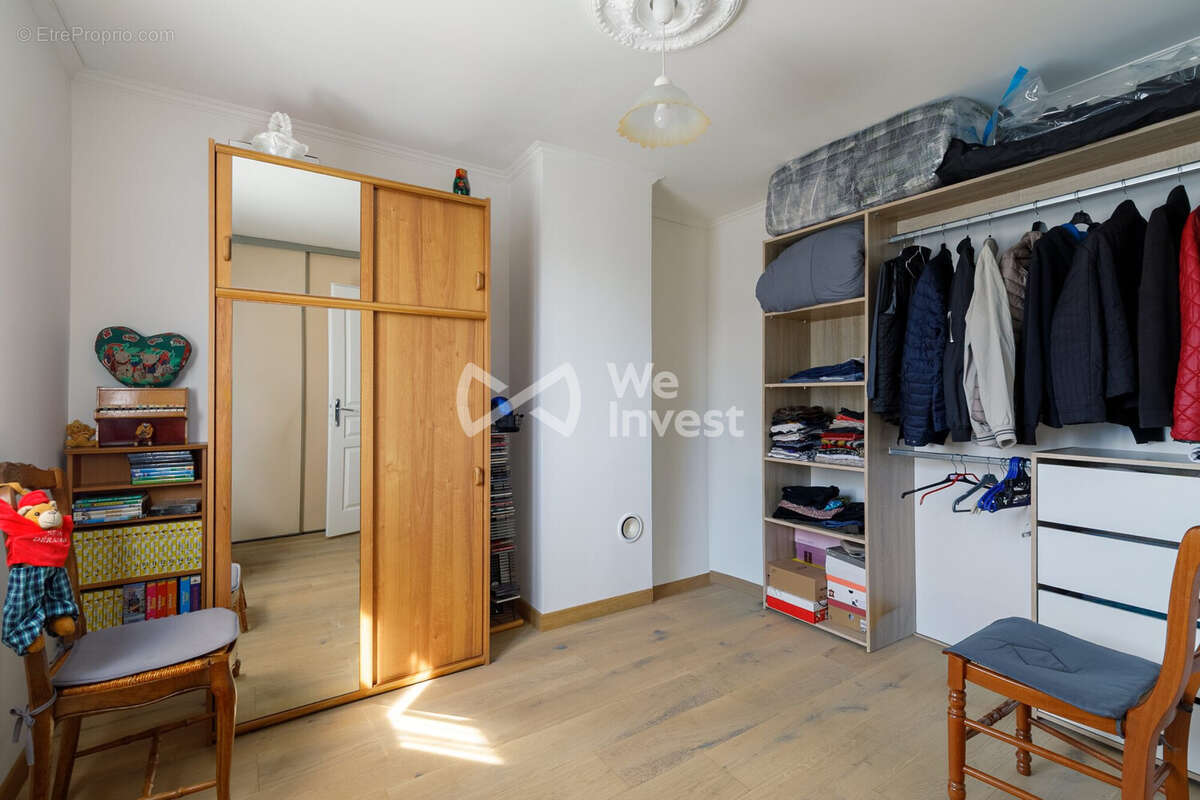 Maison 96 m² à Vaulx-En-Velin  - photo 8