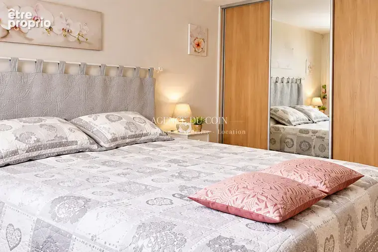 À VENDRE - F2 avec jardin privatif, terrasse et garage sécur - photo 6