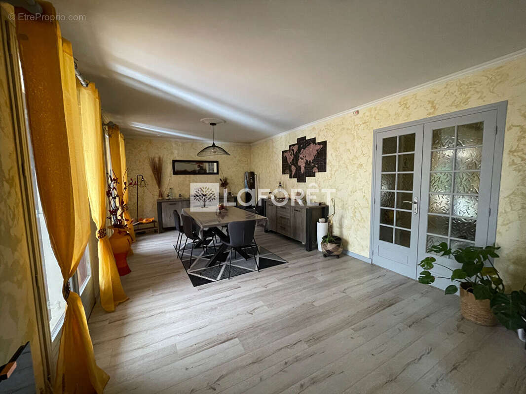 Maison à CONFLANS-SAINTE-HONORINE