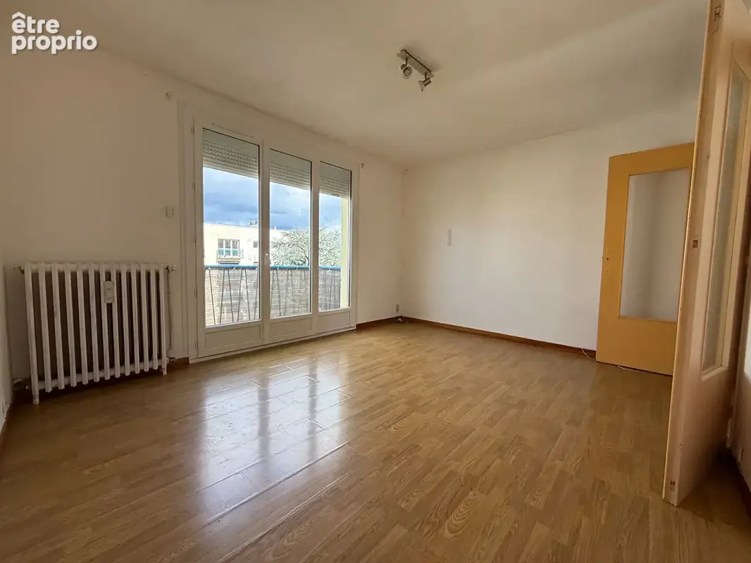 Appartement Montluçon dernier étage T3 avec garage - photo 2
