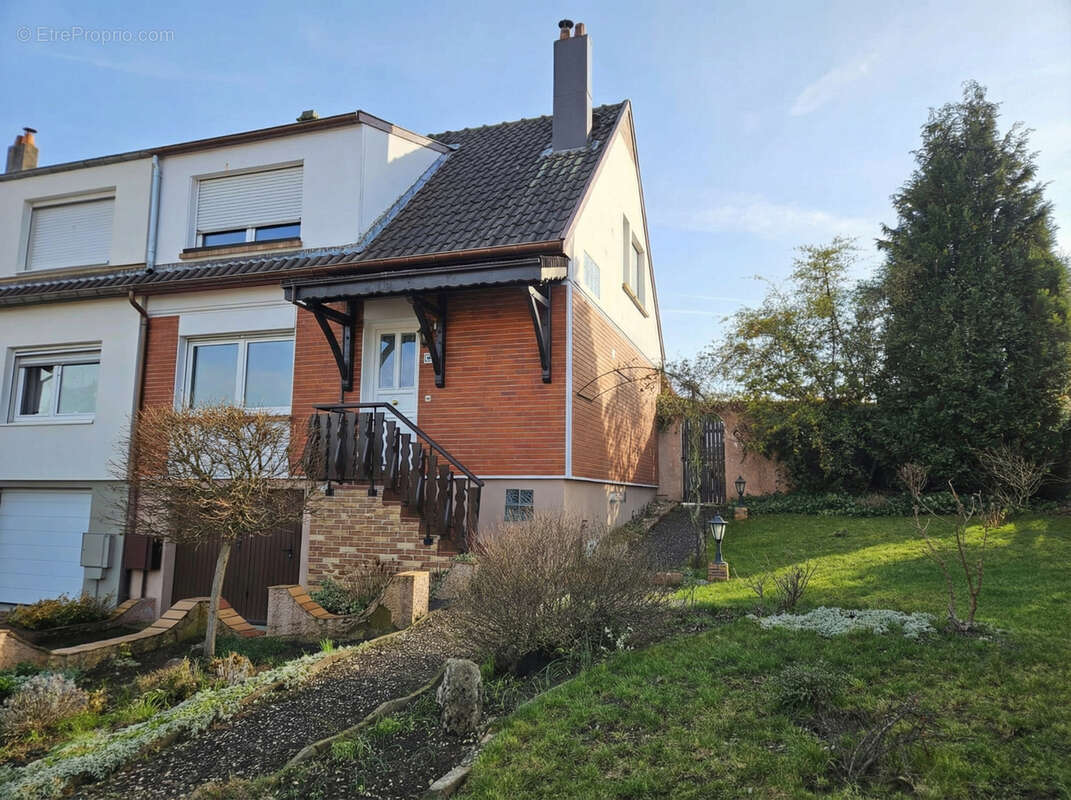 Maison à OETING