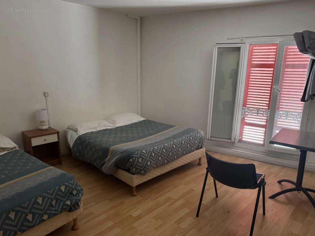 Maison à MONTLIEU-LA-GARDE